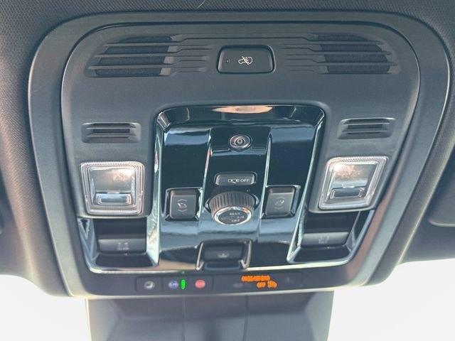 2026 Cadillac Escalade Sport - Photo 24