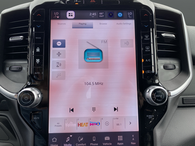 2025 RAM 2500 Big Horn - Photo 17