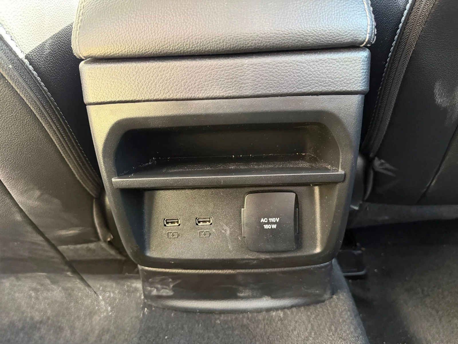 Used 2023 Gray Ford Lariat image 12