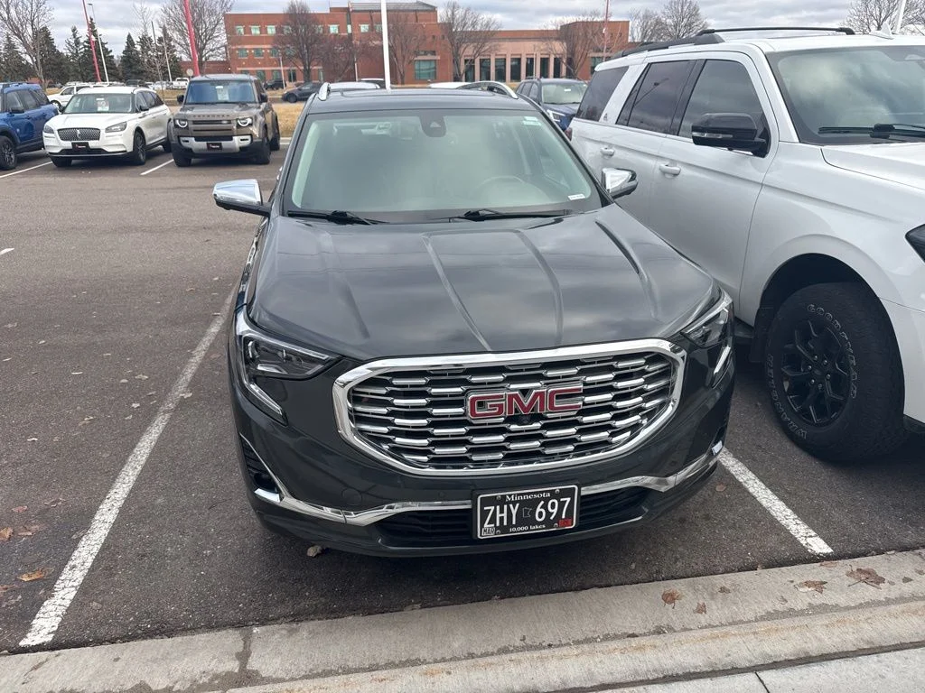 Used 2020 Gray GMC Denali image 3
