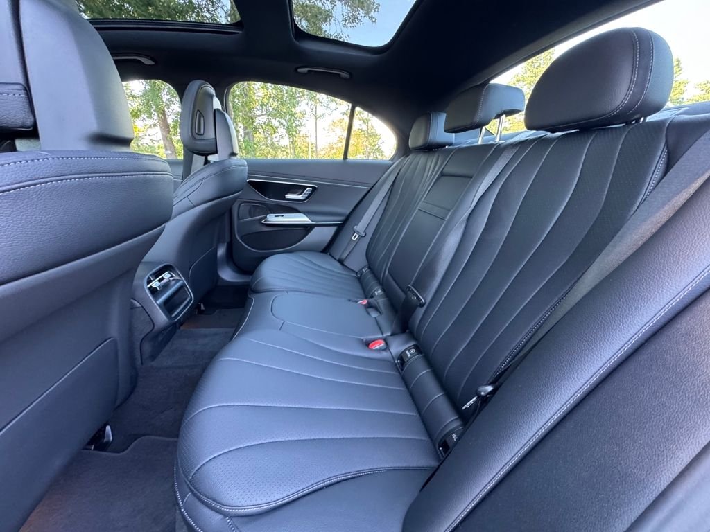 2026 Mercedes-Benz E-Class E350 - Photo 14