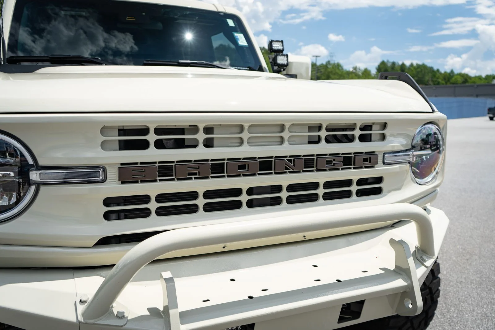 Used 2026 Beige Ford Big Bend image 9