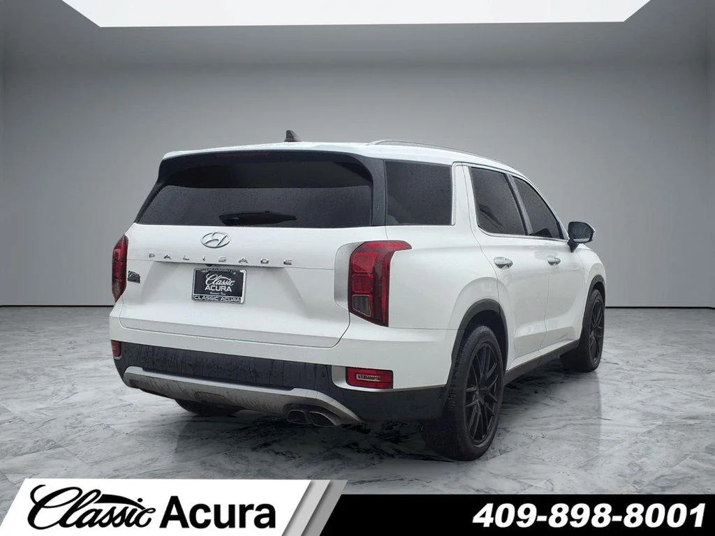 Used 2022 Hyper White Hyundai SEL image 6