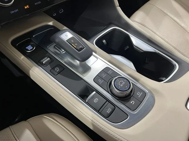 Used 2022 Gray INFINITI LUXE image 18