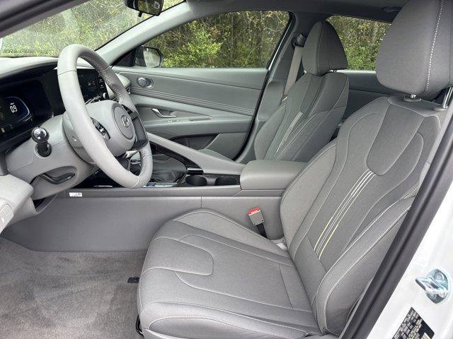 2026 Hyundai Elantra SEL - Photo 10