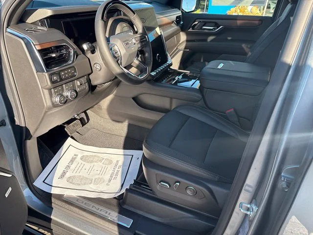2027 GMC Yukon Denali - Photo 32