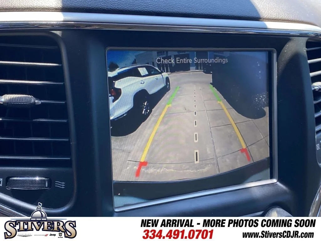 Used 2017 Gray Jeep Overland image 27