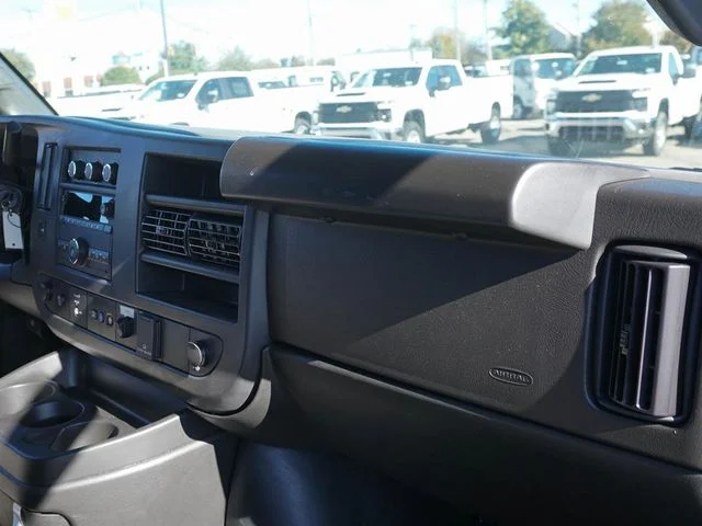 New 2025 White Chevrolet Work Van image 17