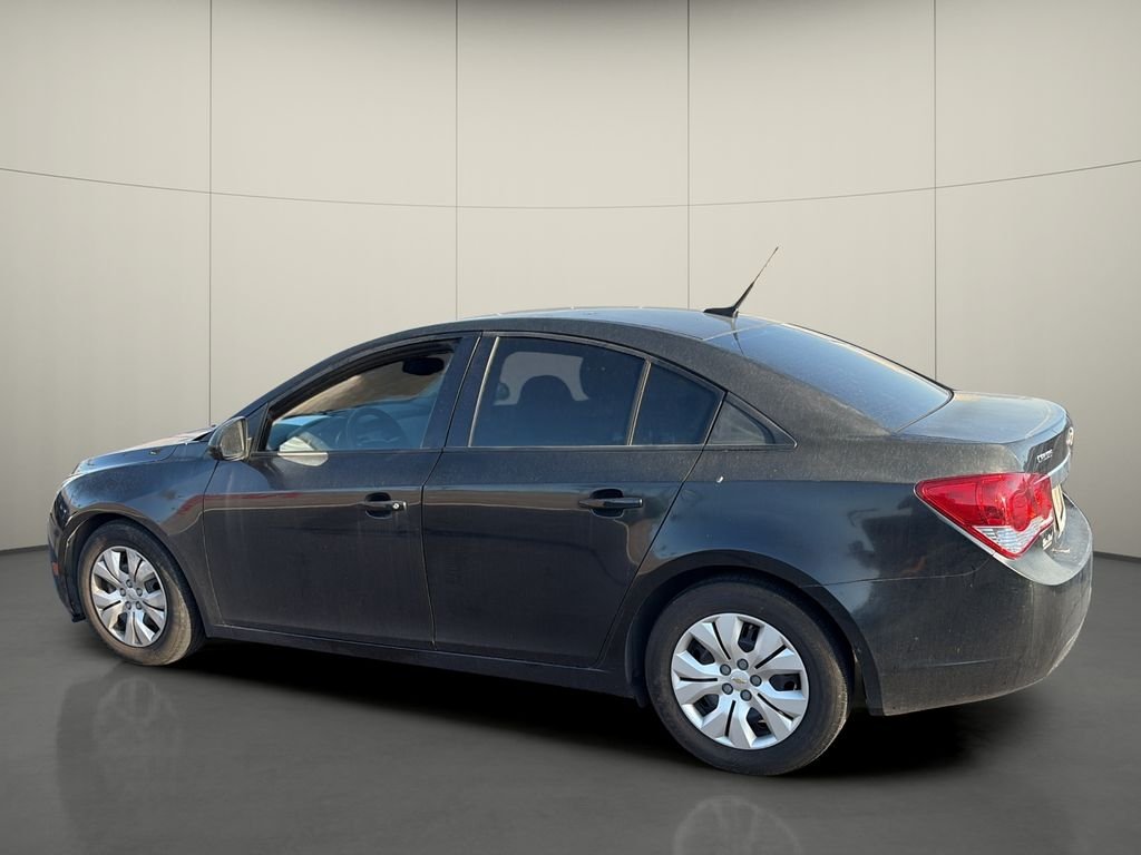 Used 2014 Black Chevrolet LS image 5