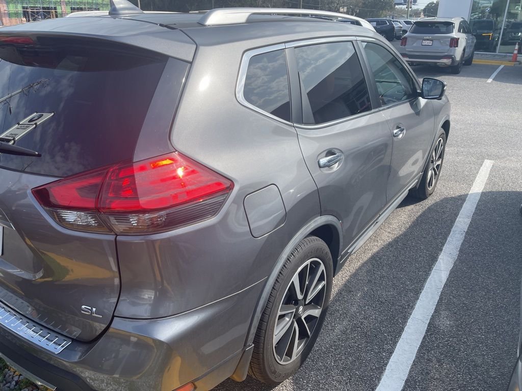 Used 2017 Nissan Rogue SL with VIN JN8AT2MT5HW402864 for sale in Fort Walton Beach, FL