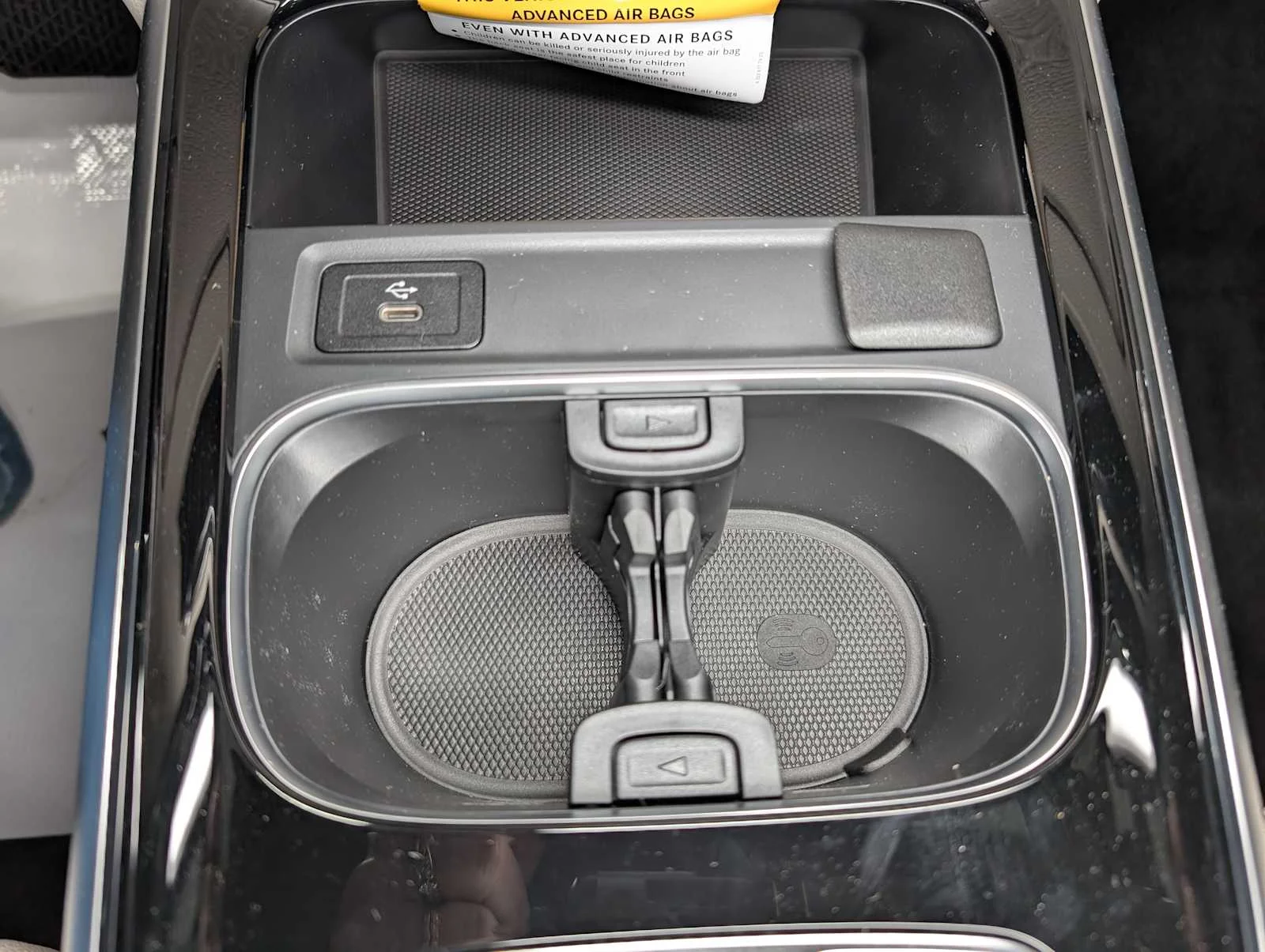Used 2026 Polar White Mercedes-Benz GLB 250 image 27