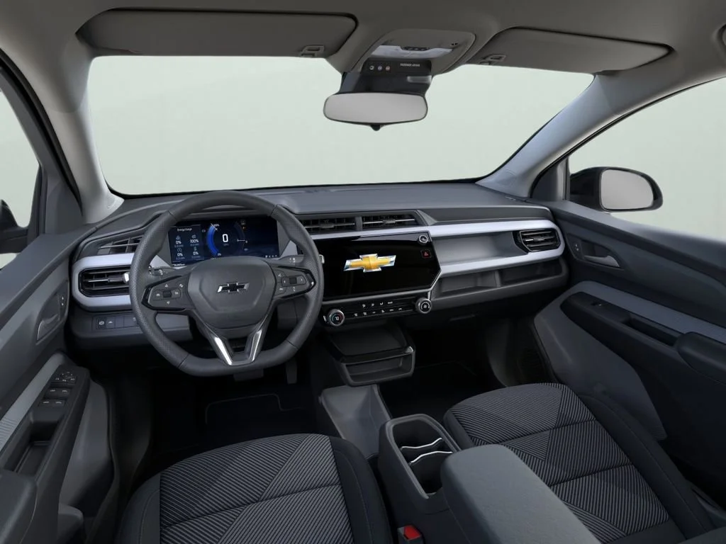 2027 Chevrolet Bolt LT - Photo 9