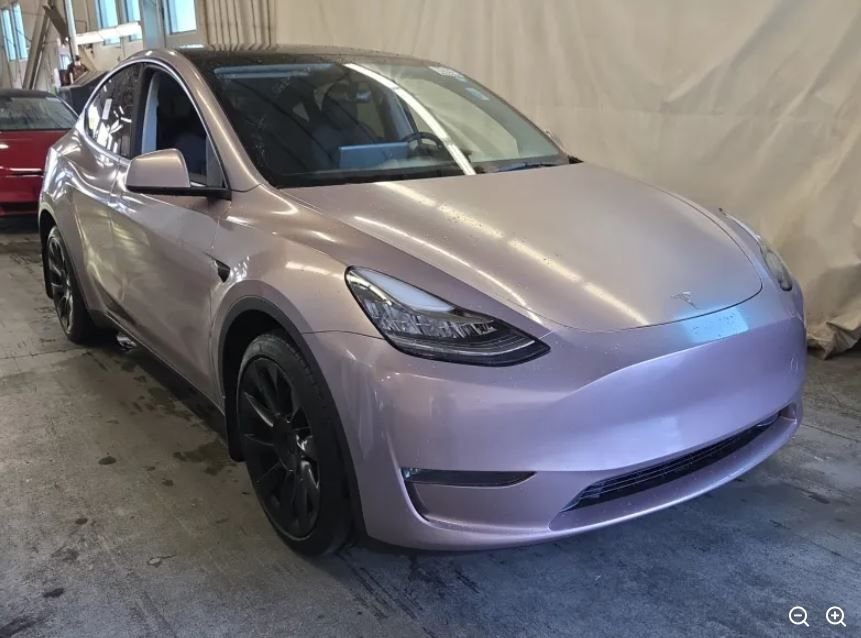 Used 2023 White Tesla Long Range image 4