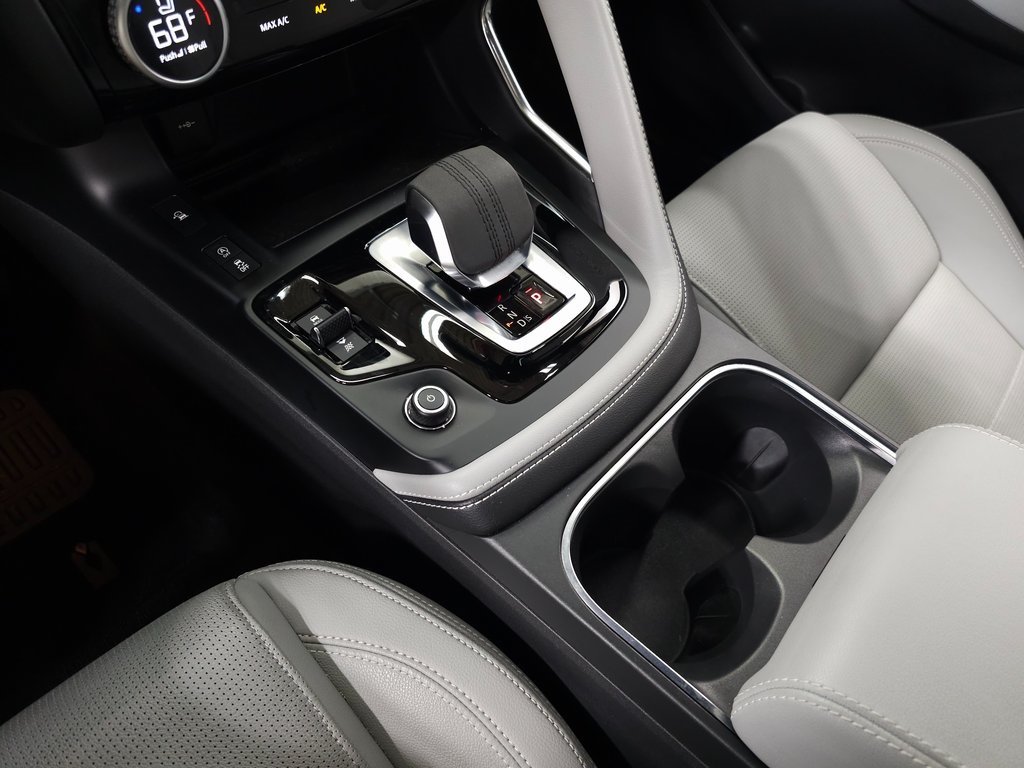 2024 JAGUAR E-PACE - Image 34