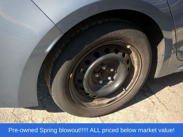 Used 2023 Silver Toyota LE image 13