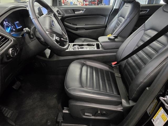 Used 2024 Agate Black FORD SEL image 9