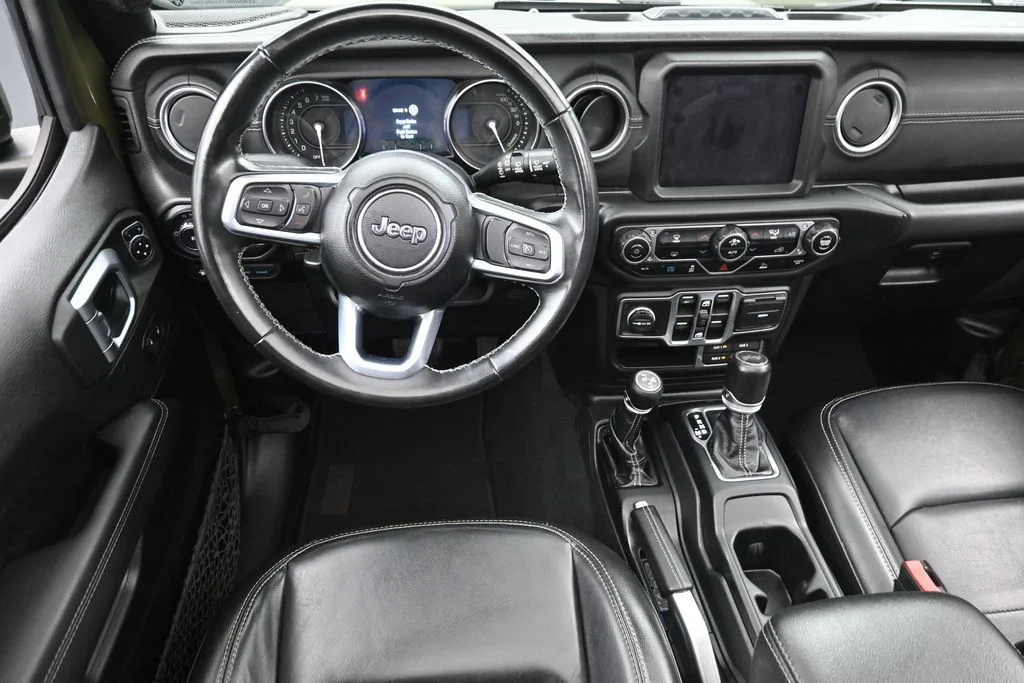 Used 2022 Green Jeep Unlimited Sahara 4xe image 15