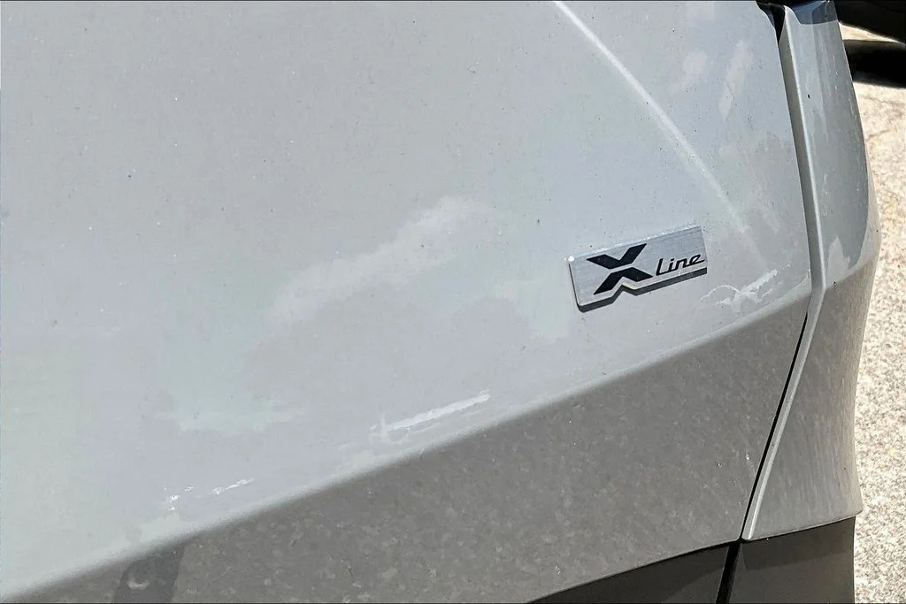 New 2026 Wolf Gray Kia X-Line image 9