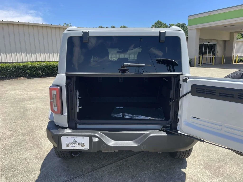 New 2026 White Ford Outer Banks image 10