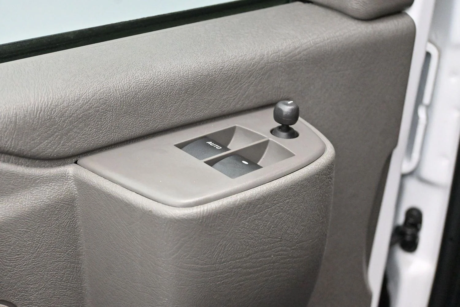 Used 2023 Summit White Chevrolet WT image 10