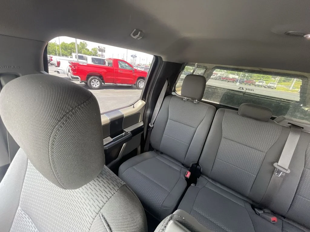 Used 2019 Red Ford XLT image 12