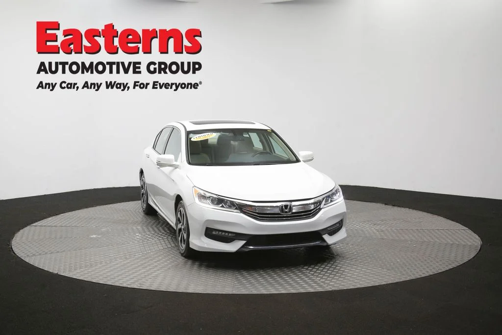 Used 2017 White Honda EX-L image 52