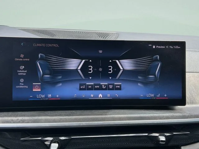 Used 2024 Black BMW sDrive40i image 29