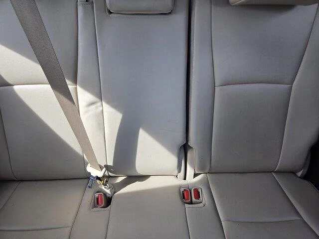 Used 2022 Wind Chill Pearl TOYOTA PLAT image 27