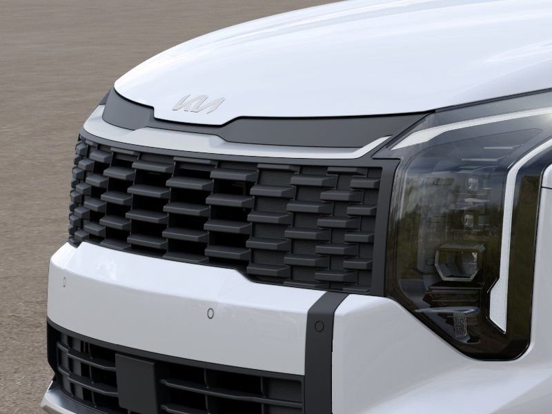 Used 2026 White Kia LX image 25