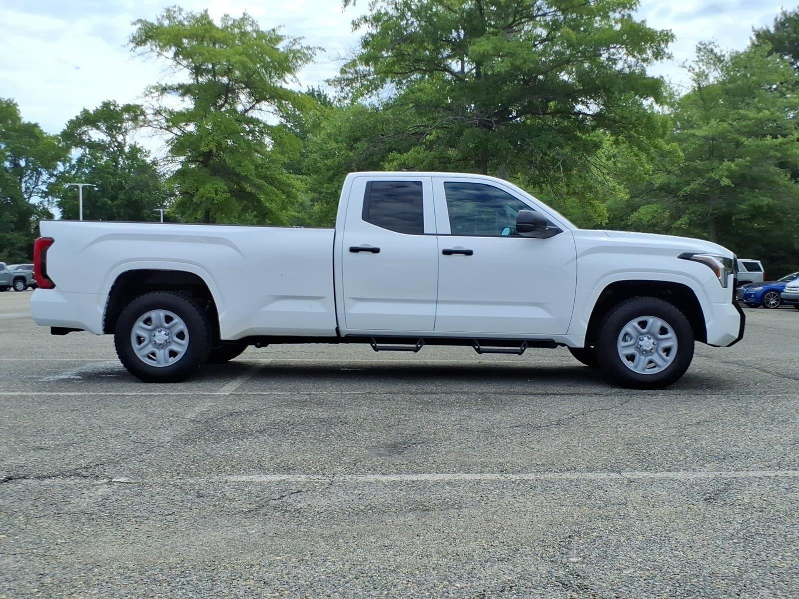 Used 2024 Ice Cap Toyota SR image 6
