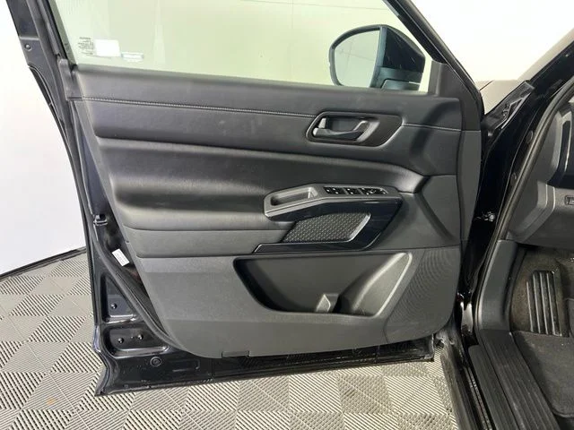 Used 2023 Black Nissan SV image 16