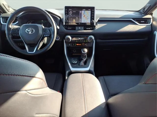 Certified Used 2021 MID BLCK/MAG GRAY Toyota  image 12
