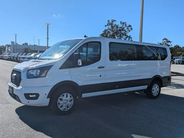 Used 2024 Oxford White Ford XLT image 8