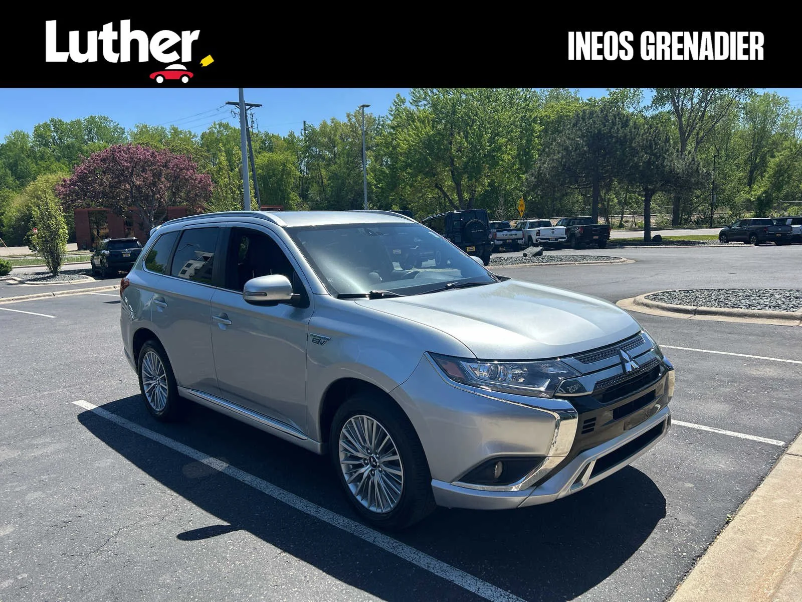 2019 Mitsubishi Outlander SEL PHEV S-AWC's photo