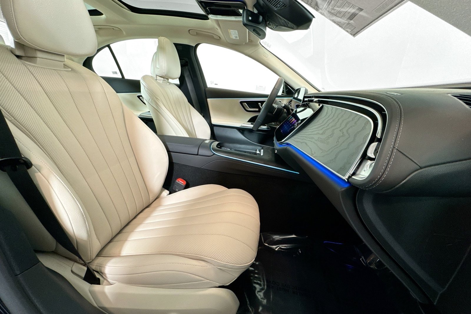 New 2026 Black Mercedes-Benz E 350 image 26