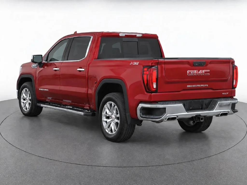 Used 2021 Red GMC SLT image 4