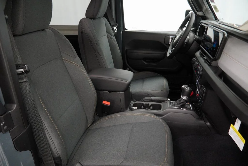 2026 Jeep Wrangler 2-Door Willys - Photo 31