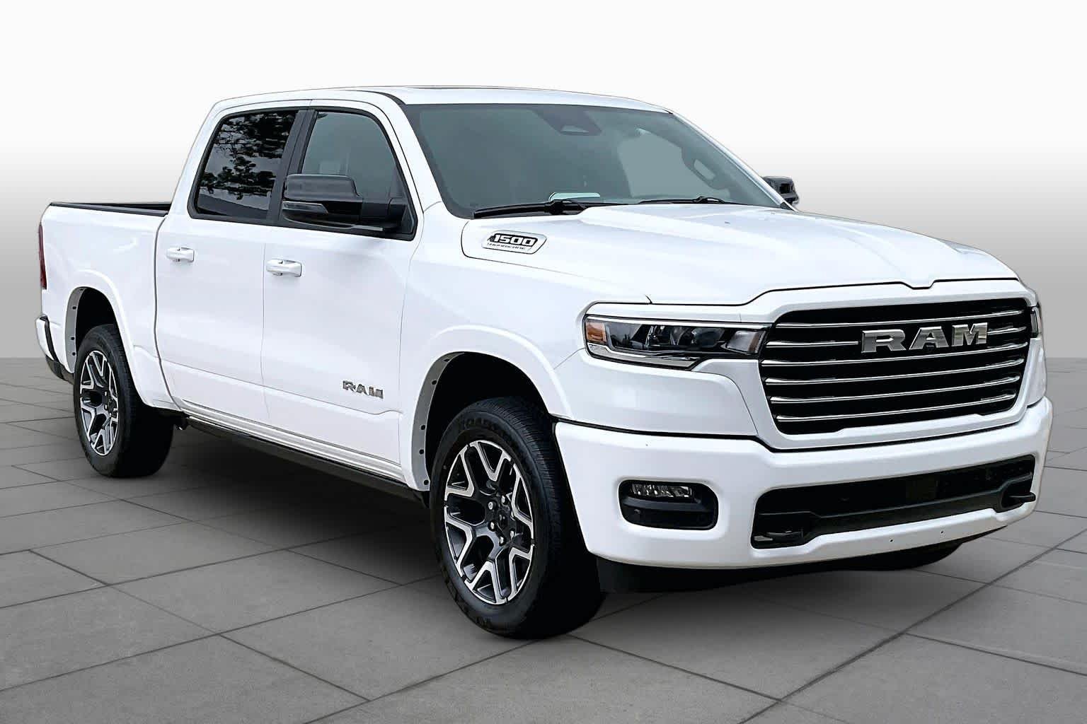 New 2026 Bright White Clear-Coat Exterior Paint RAM Laramie image 2