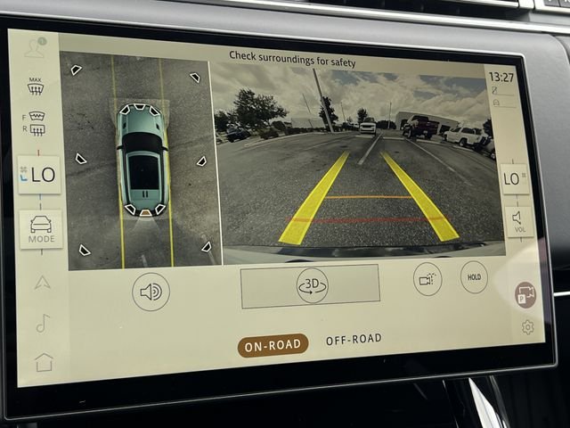 New 2026 Fuji White Land Rover Dynamic SE image 19
