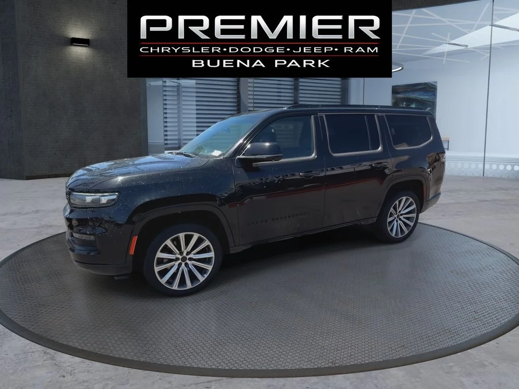 Used 2022 Black Jeep Series II image 4