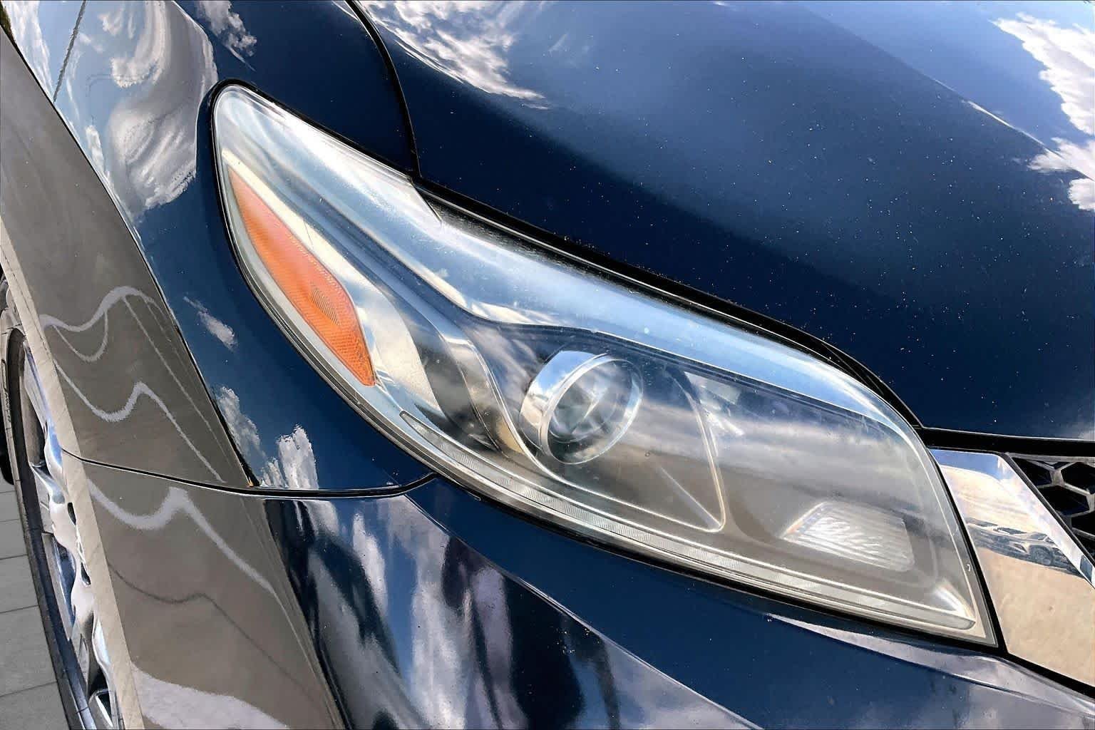 Used 2017 Midnight Black Metallic Toyota SE image 27