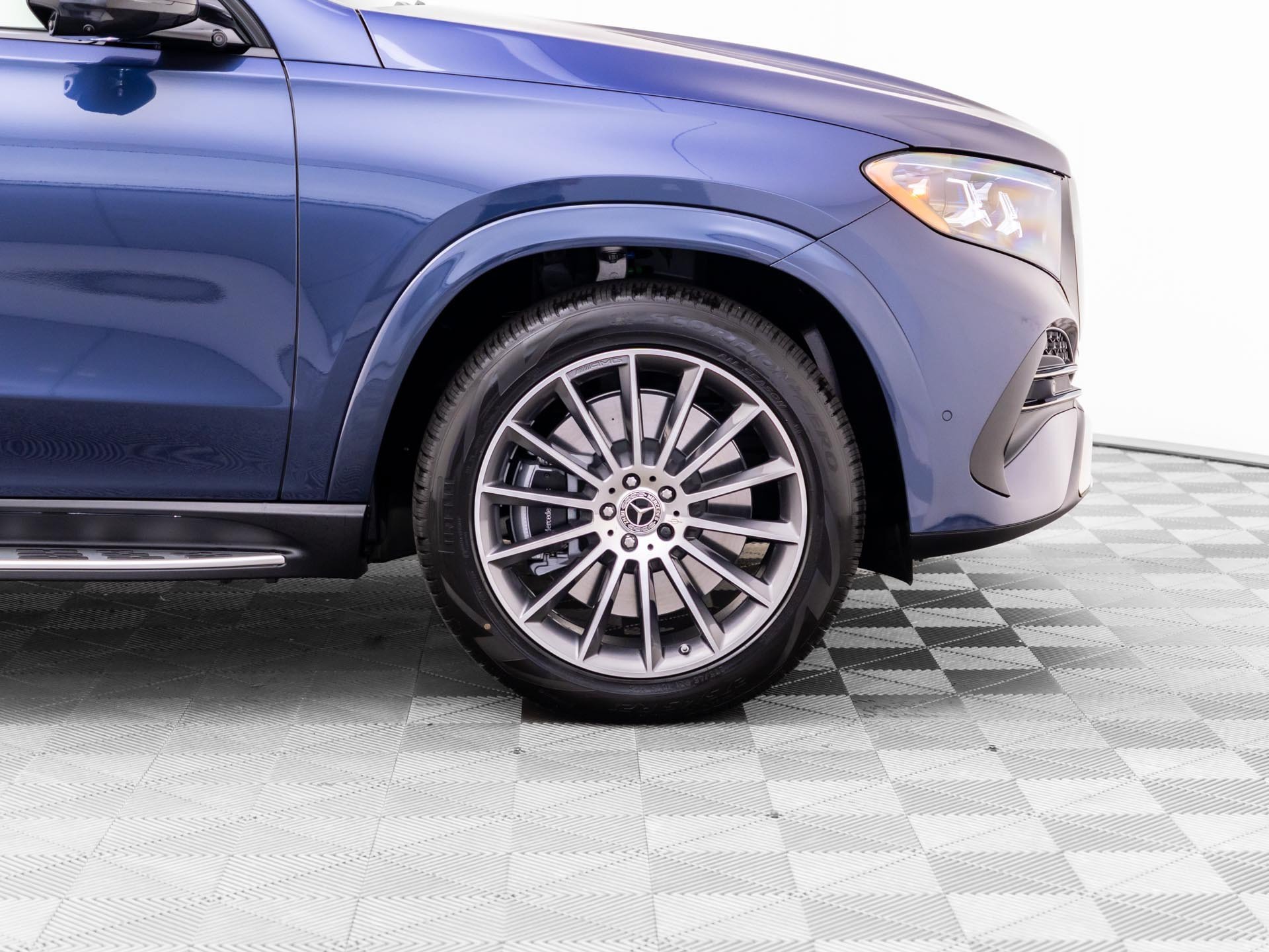New 2027 Blue Mercedes-Benz GLE 450 image 37