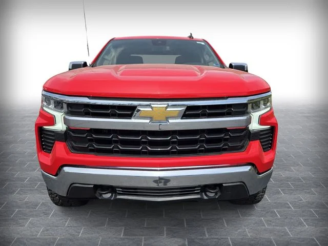 Used 2025 Red Chevrolet LT image 2