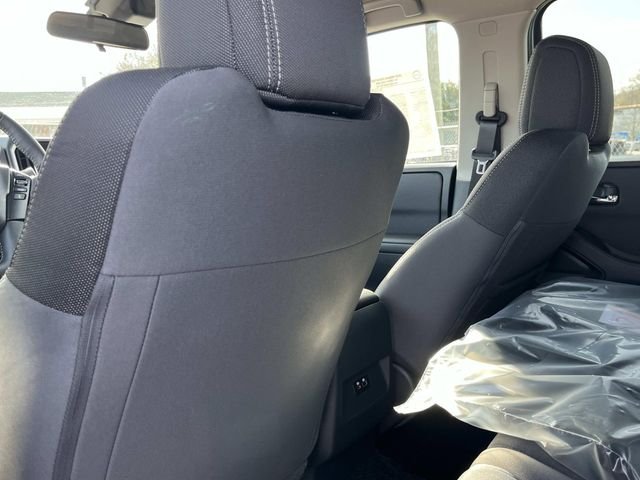 New 2026 Gun Metallic Nissan Crew Cab SV image 19