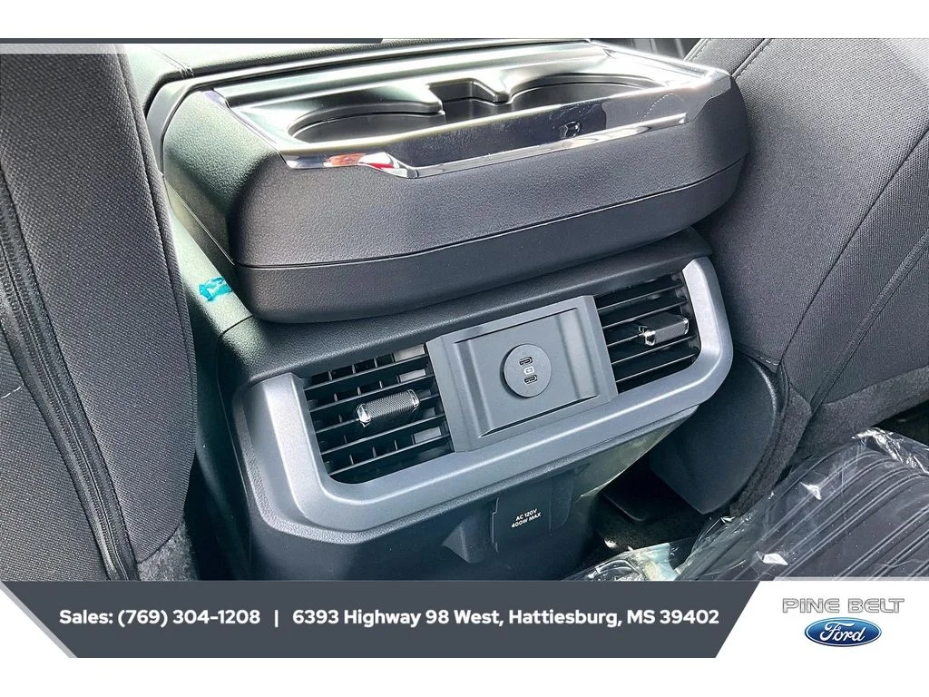 New 2026 Carbonized Gray Metallic Ford XLT image 25