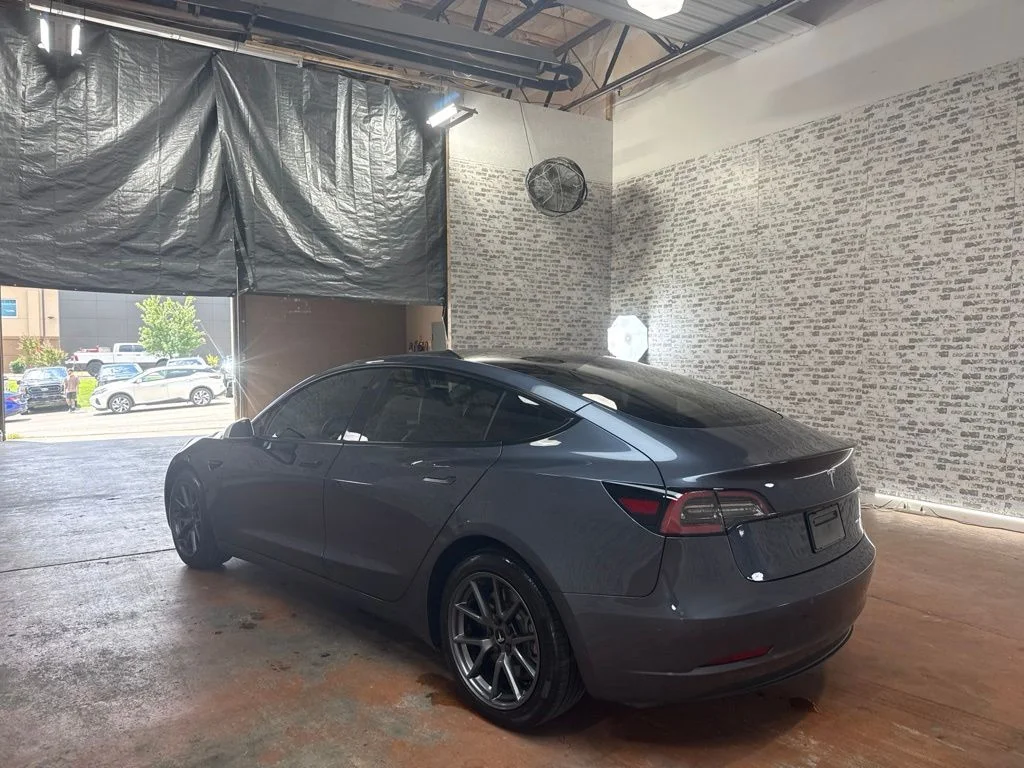 Used 2022 Midnight Silver Metallic Tesla Long Range image 5