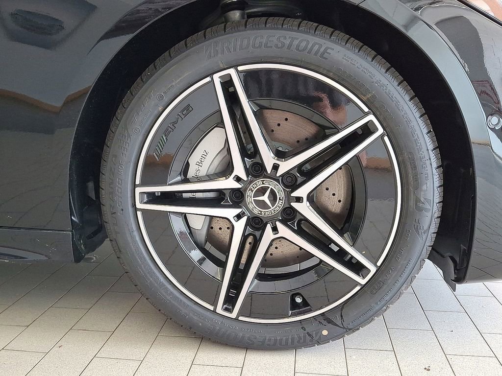 2025 Mercedes-Benz C-Class Sedan C 300 - Photo 36