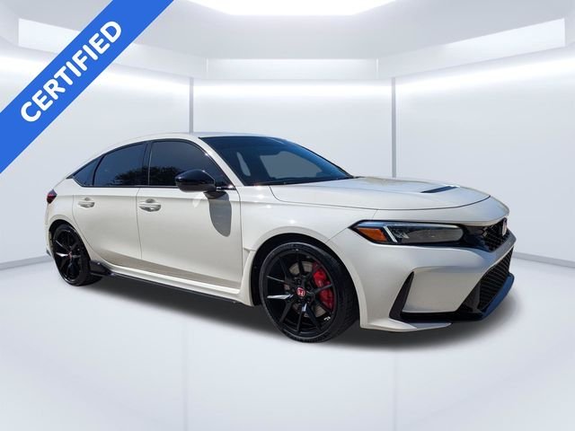 Used 2025 White Honda  image 1