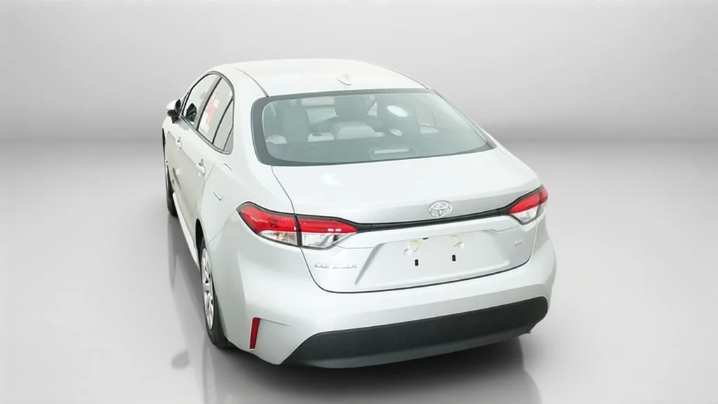 New 2027 Classic Silver Metallic Toyota LE image 26