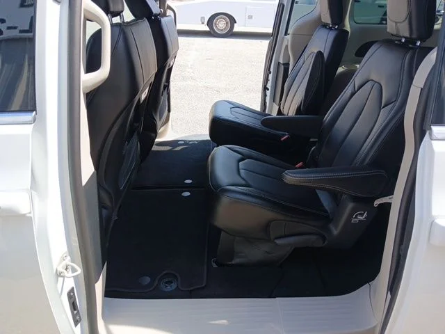 Used 2024 White Chrysler Touring L image 16